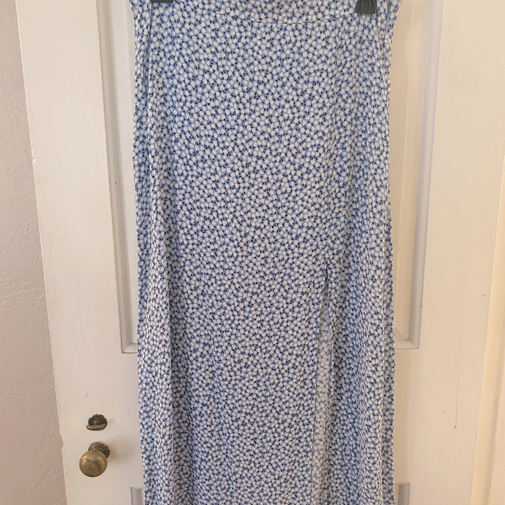 Light Blue Floral Midi Skirt with Slit